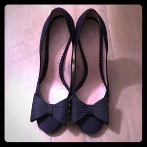 CHLOE navy heels